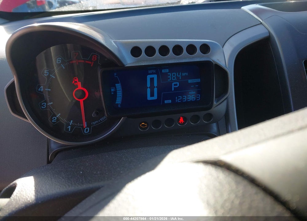 2015 CHEVROLET SONIC LT AUTO VIN: 1G1JC5SH1F4117186