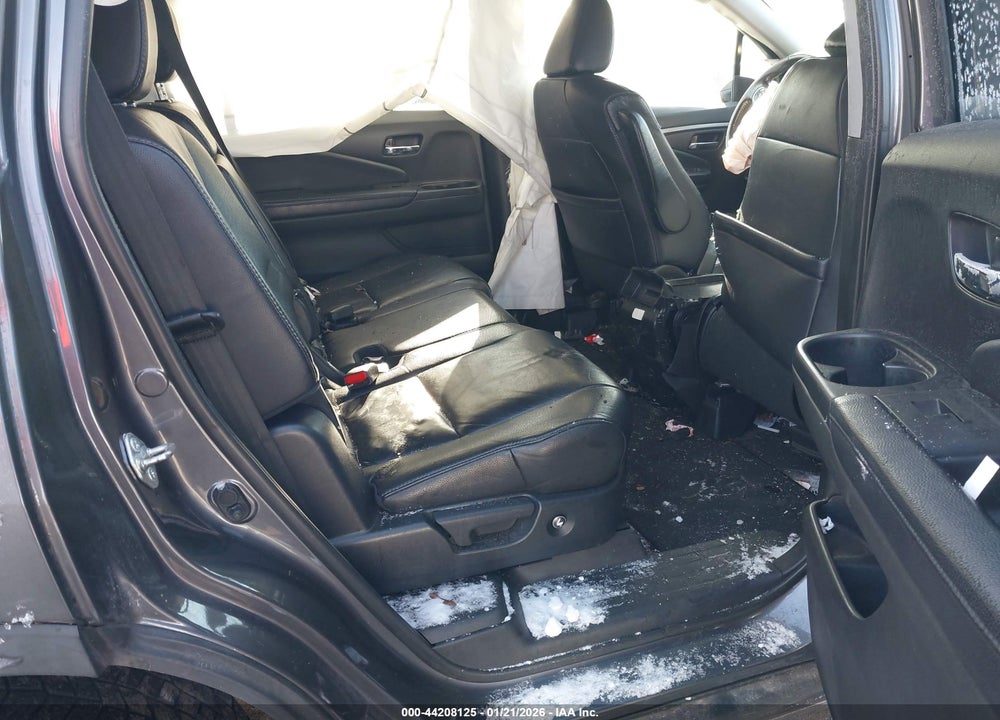 2017 HONDA PILOT EX-L VIN: 5FNYF6H5XHB105033