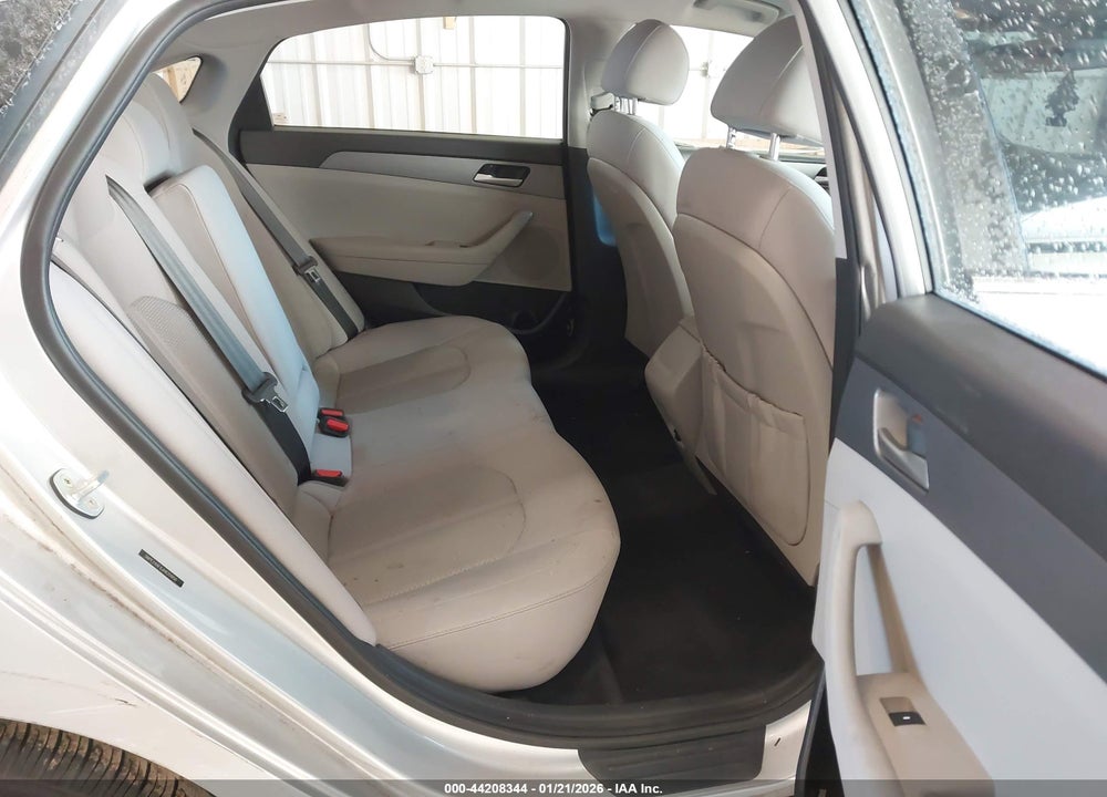 2018 HYUNDAI SONATA SE VIN: 5NPE24AF6JH620950