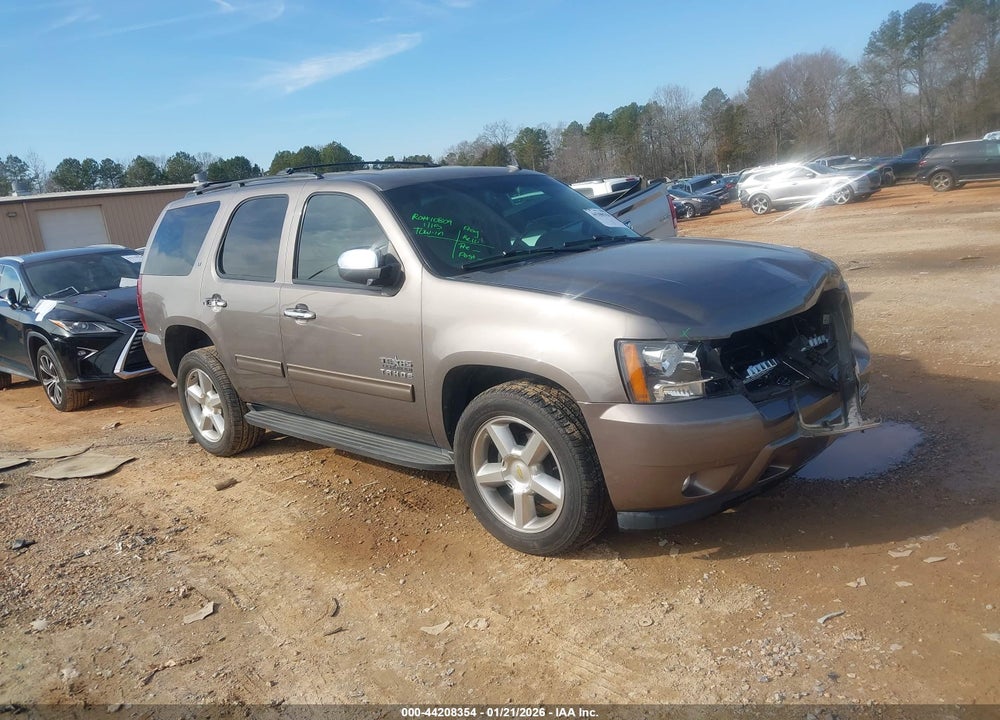 2013 CHEVROLET TAHOE LT VIN: 1GNSCBE09DR266016