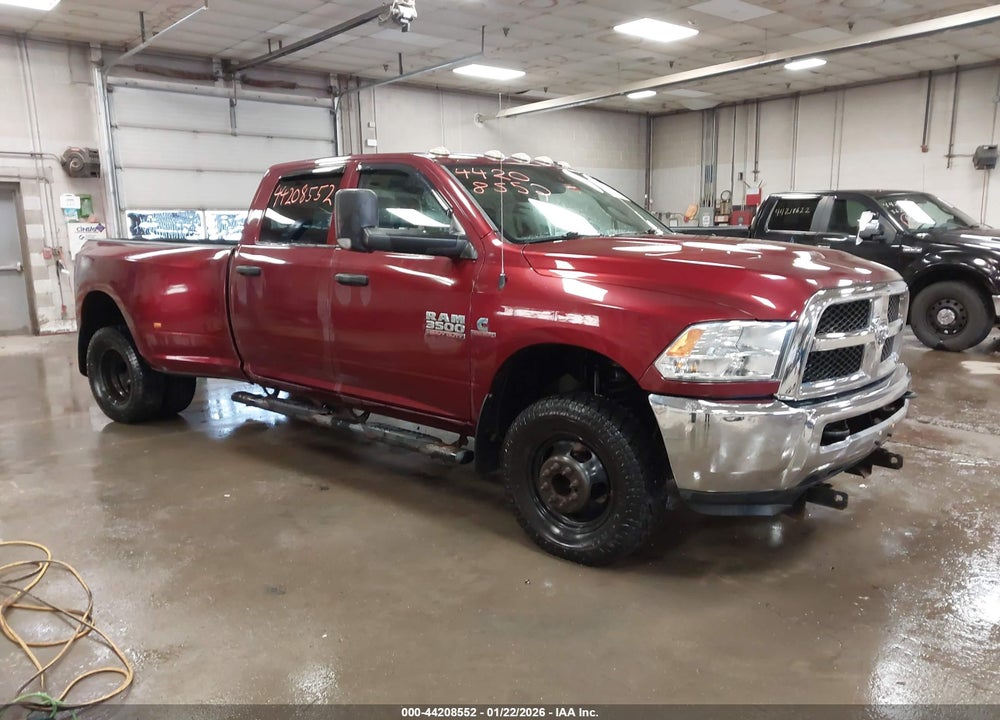 2017 RAM 3500 TRADESMAN  4X4 8' BOX VIN: 3C63RRGL2HG545638