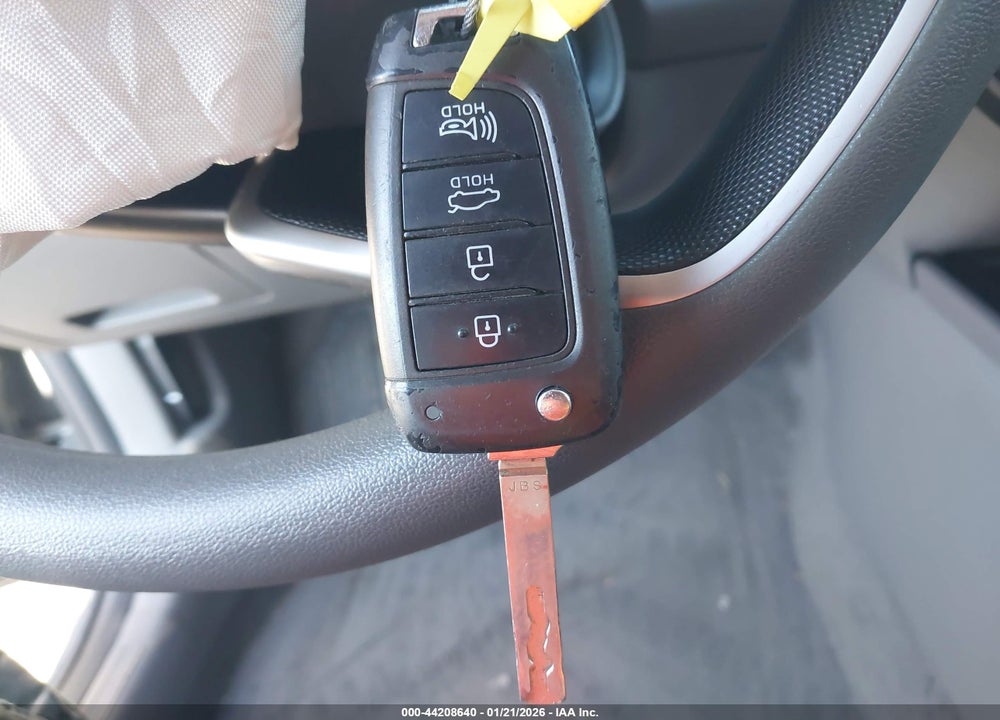 2022 HYUNDAI ELANTRA SE VIN: KMHLL4AG4NU335538
