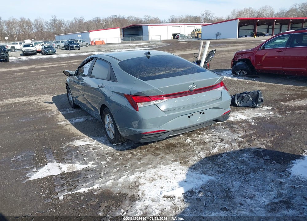 2022 HYUNDAI ELANTRA SE VIN: KMHLL4AG4NU335538