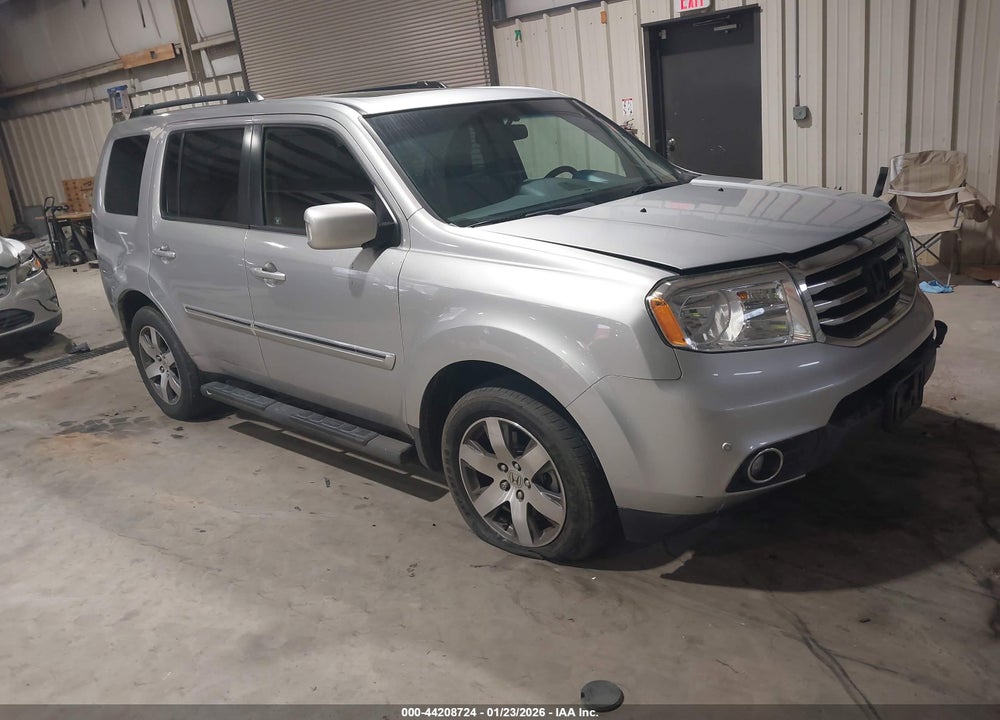 2012 HONDA PILOT TOURING VIN: 5FNYF3H95CB038416