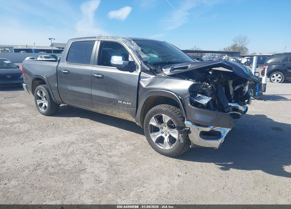 2021 RAM 1500 LAIE  4X4 5'7 BOX VIN: 1C6SRFJTXMN600504
