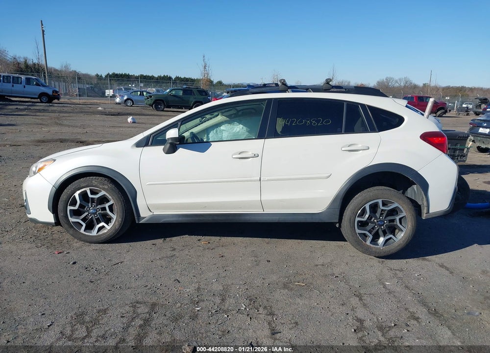 2017 SUBARU CROSSTREK 2.0I PREMIUM VIN: JF2GPADC4H8261649