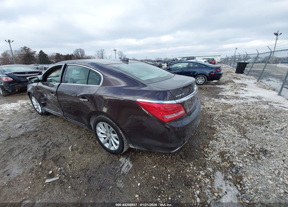 2015 BUICK LACROSSE VIN: 1G4GB5G31FF143675