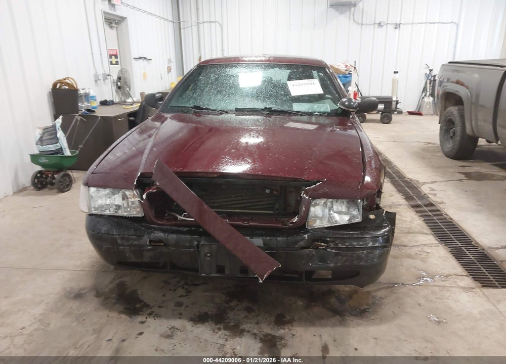 2011 FORD CROWN VICTORIA POLICE INTERCEPTOR VIN: 2FABP7BV6BX117114