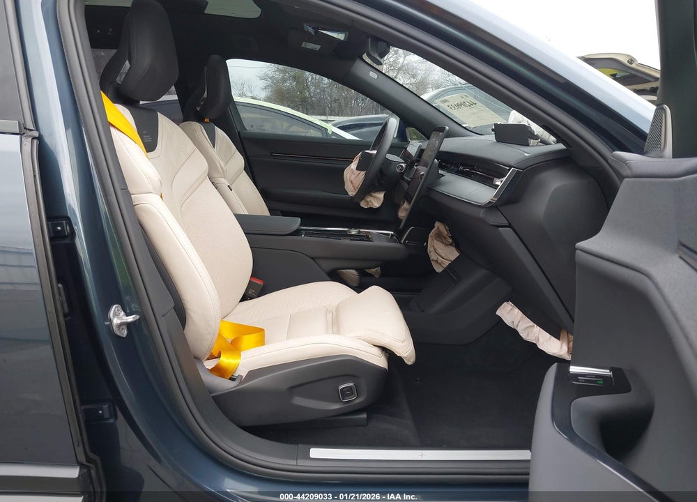 2025 POLESTAR 3 LONG RANGE DUAL MOTOR/LONG RANGE DUAL MOTOR PERFORMANCE PLUS VIN: 7SYEE3YB1SG026916