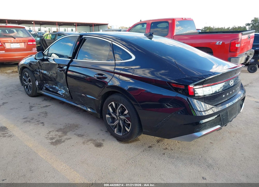 2025 HYUNDAI SONATA SEL VIN: KMHL64JA2SA515830