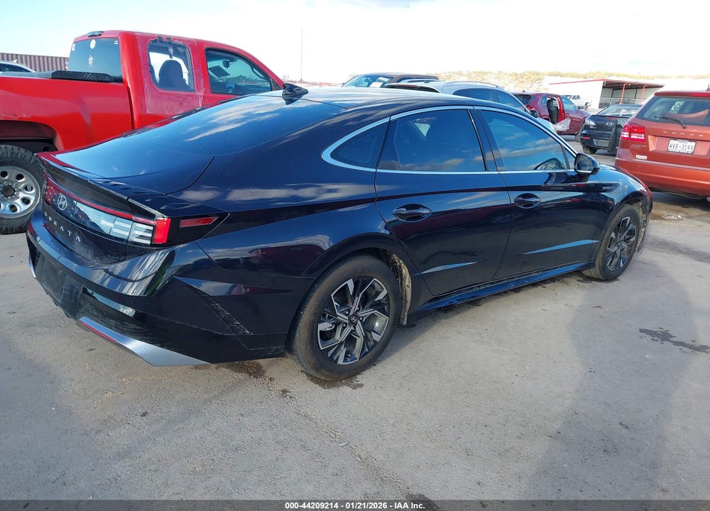 2025 HYUNDAI SONATA SEL VIN: KMHL64JA2SA515830