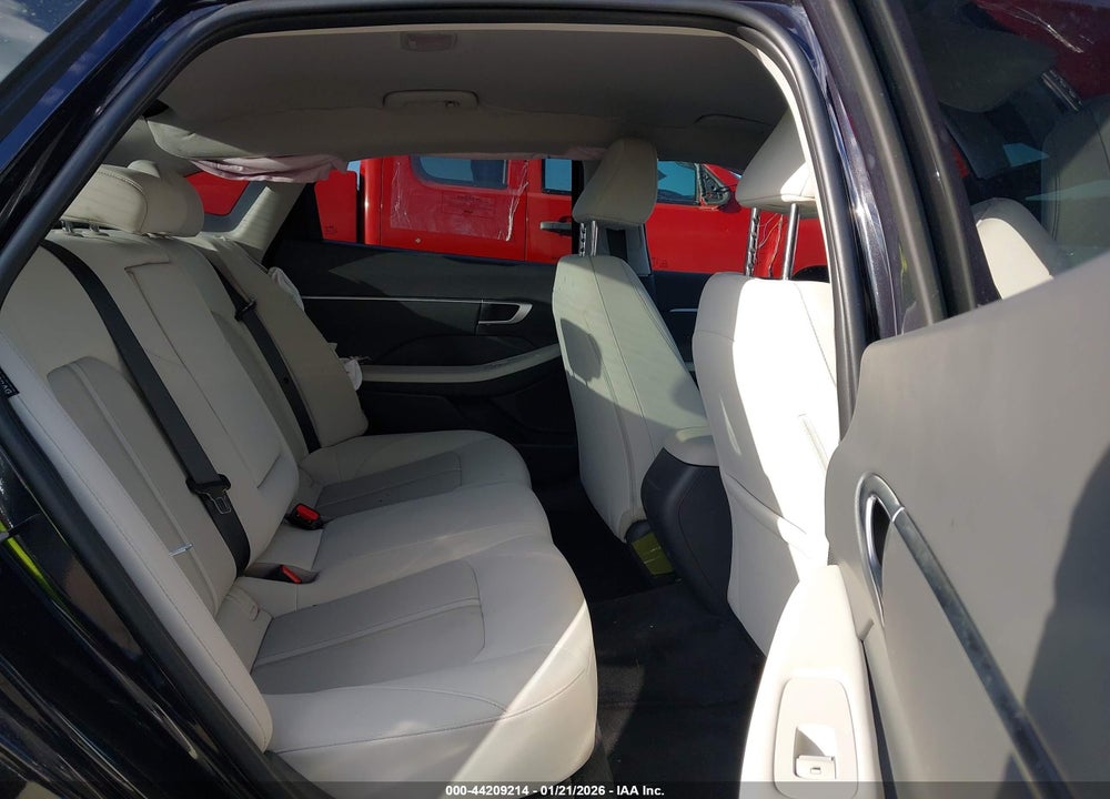 2025 HYUNDAI SONATA SEL VIN: KMHL64JA2SA515830