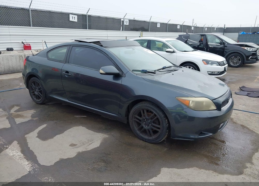 2007 SCION TC VIN: JTKDE167X70153890