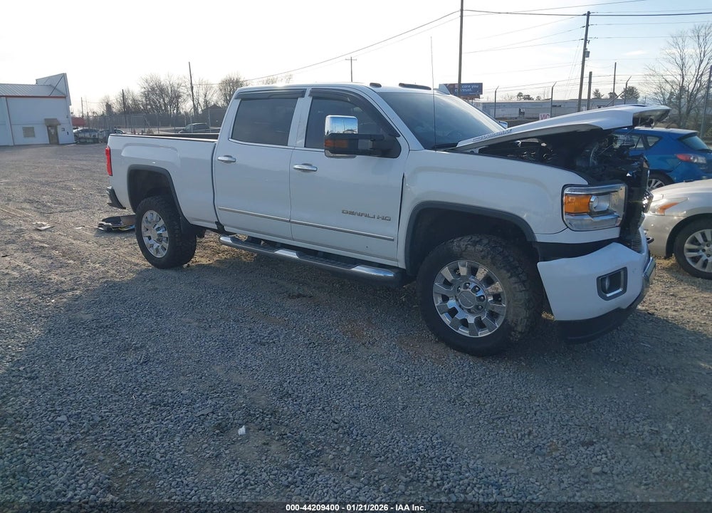 2019 GMC SIERRA 2500HD DENALI VIN: 1GT12SEY6KF282041