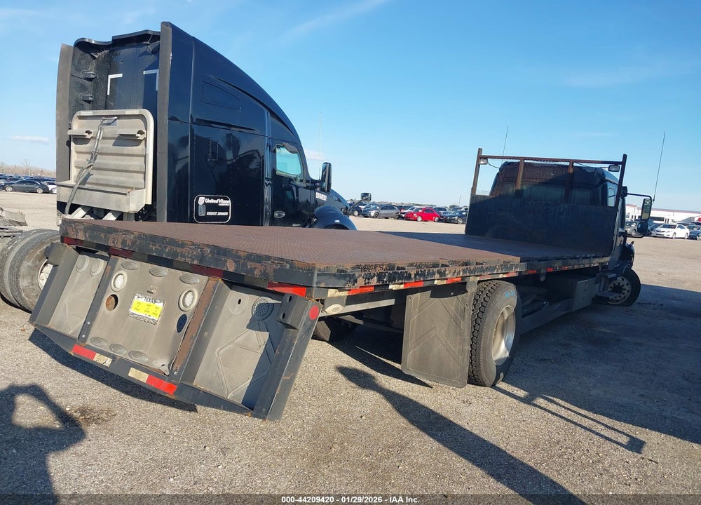 2009 FREIGHTLINER M2 106 MEDIUM DUTY VIN: 1FVACXDT29DAL2969