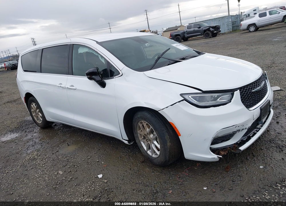 2025 CHRYSLER PACIFICA SELECT VIN: 2C4RC1BG6SR561553