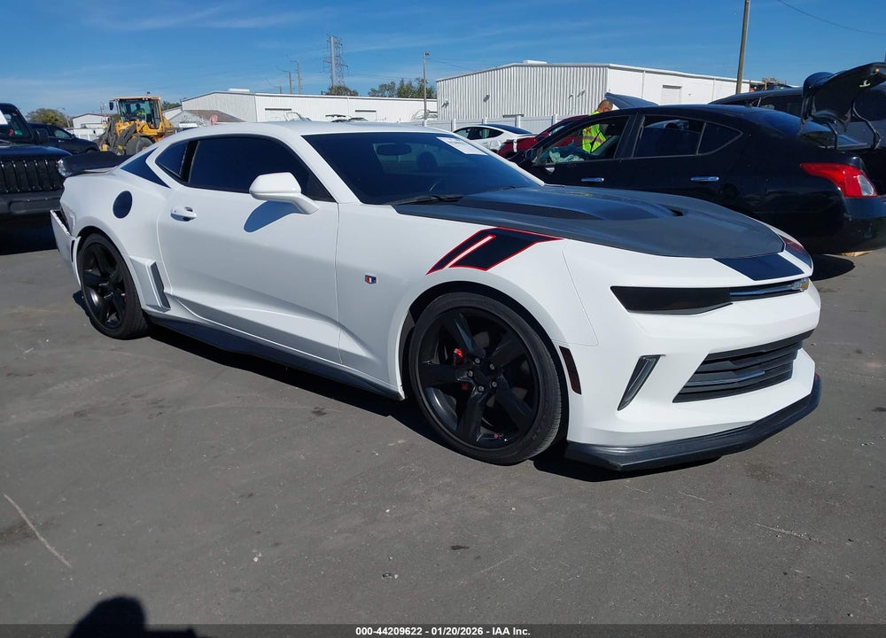 2017 CHEVROLET CAMARO 1LT VIN: 1G1FB1RS5H0103045