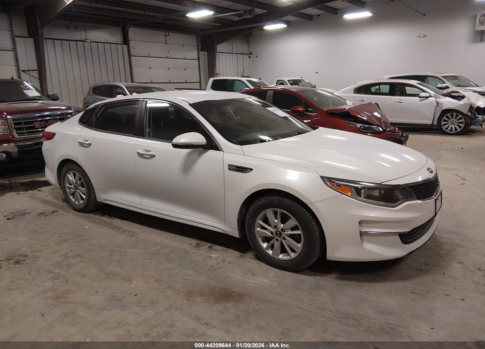 2016 KIA OPTIMA LX VIN: KNAGT4L39G5106105