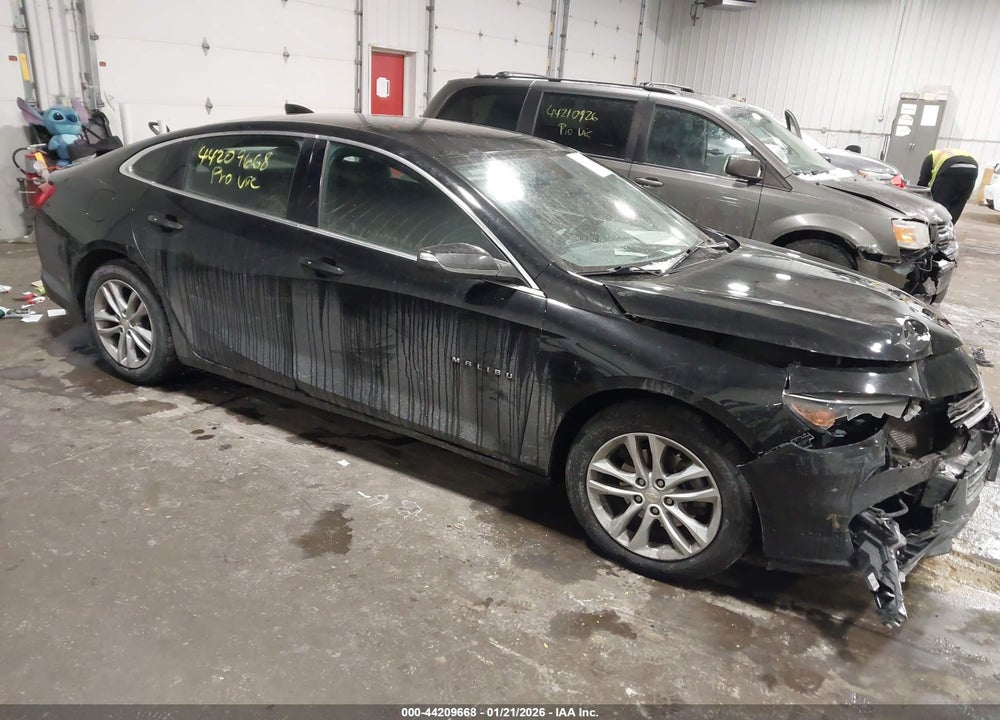 2018 CHEVROLET MALIBU LT VIN: 1G1ZD5ST5JF213825