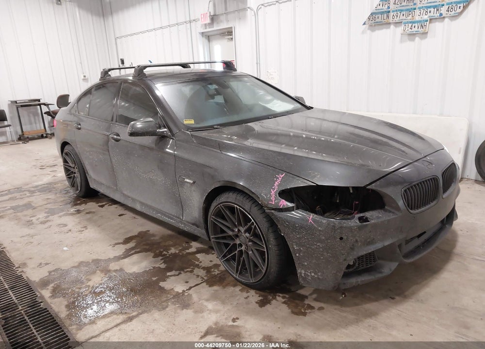 2013 BMW 535I XDRIVE VIN: WBAFU7C54DDU73572