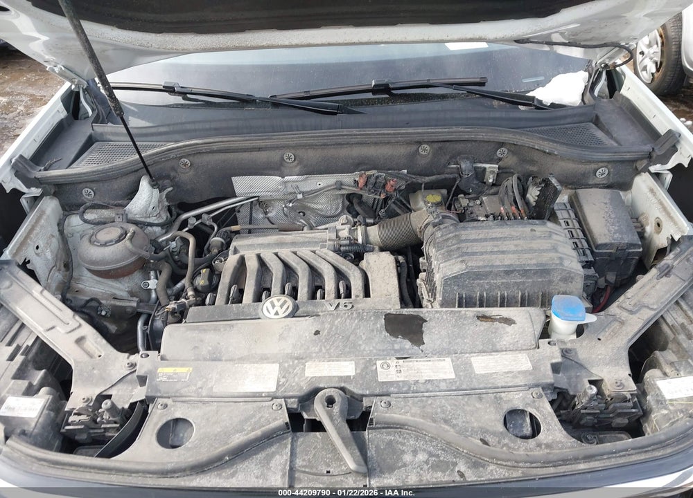 2021 VOLKSWAGEN ATLAS 3.6L V6 SE W/TECHNOLOGY VIN: 1V2KR2CA8MC516253