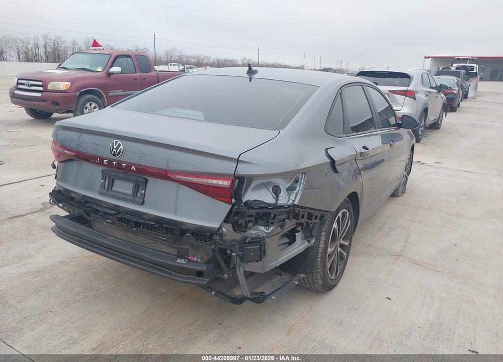 2025 VOLKSWAGEN JETTA 1.5T SPORT VIN: 3VWBX7BU0SM036331