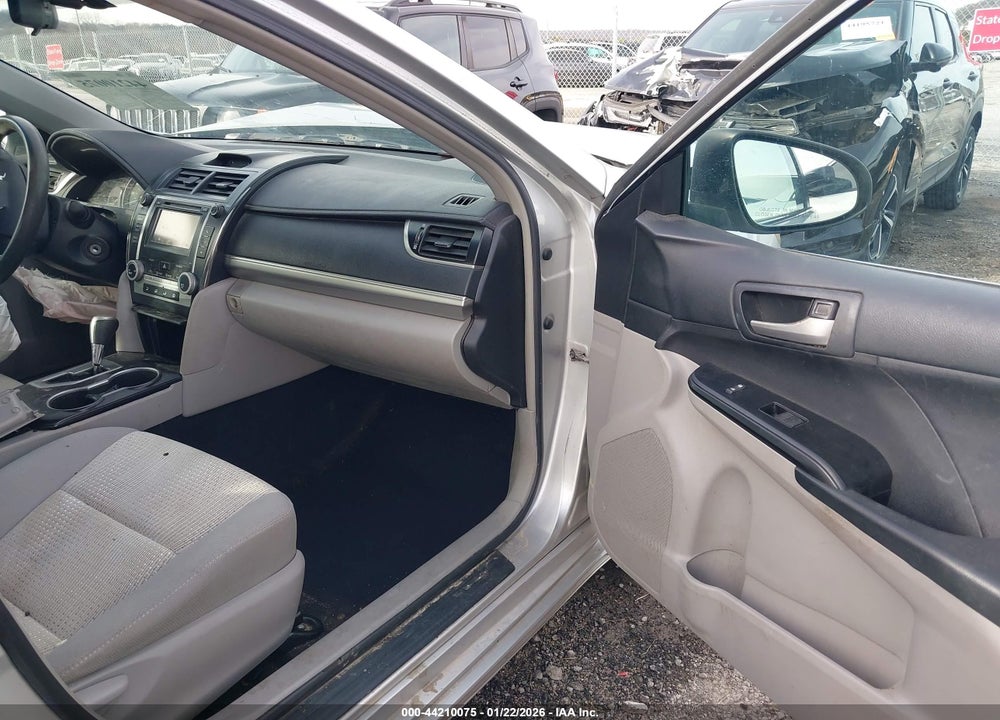 2012 TOYOTA CAMRY LE VIN: 4T4BF1FKXCR199210