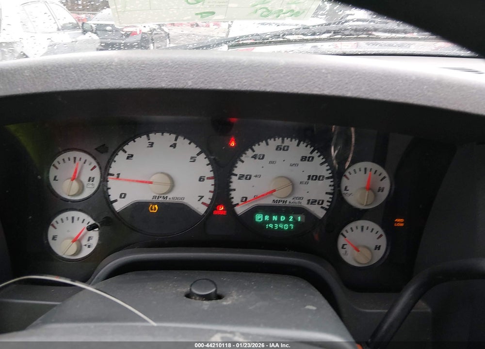 2008 DODGE RAM 1500 ST/SXT VIN: 1D7HU18218J228586