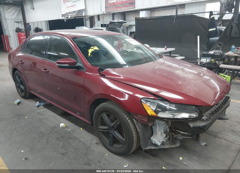 2015 VOLKSWAGEN PASSAT 1.8T WOLFSBURG EDITION VIN: 1VWAT7A39FC091173