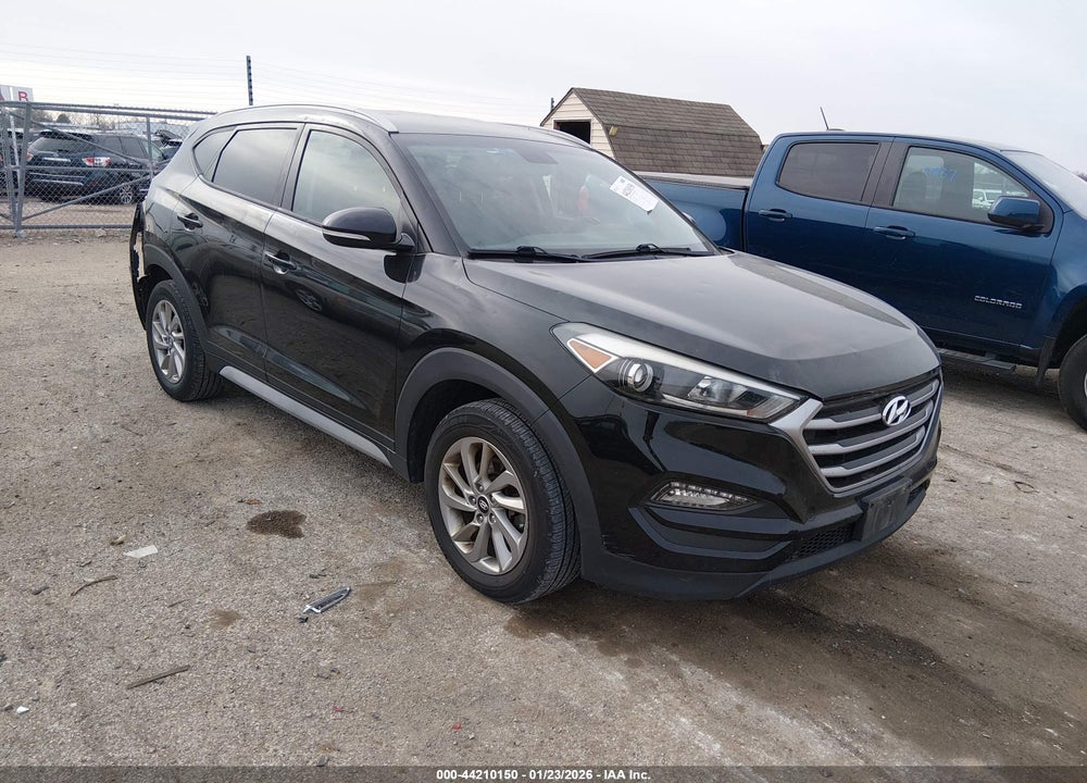 2017 HYUNDAI TUCSON SE PLUS VIN: KM8J33A46HU476591