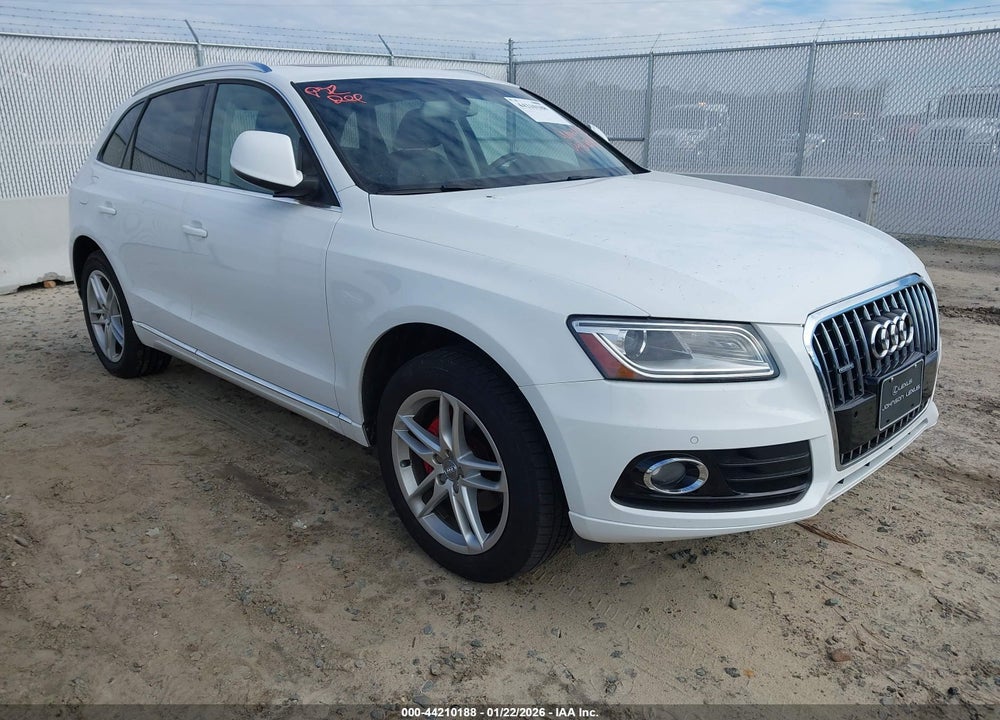 2014 AUDI Q5 2.0T PREMIUM VIN: WA1LFAFP2EA061688