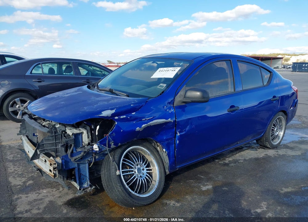2012 NISSAN VERSA 1.6 S VIN: 3N1CN7APXCL825962