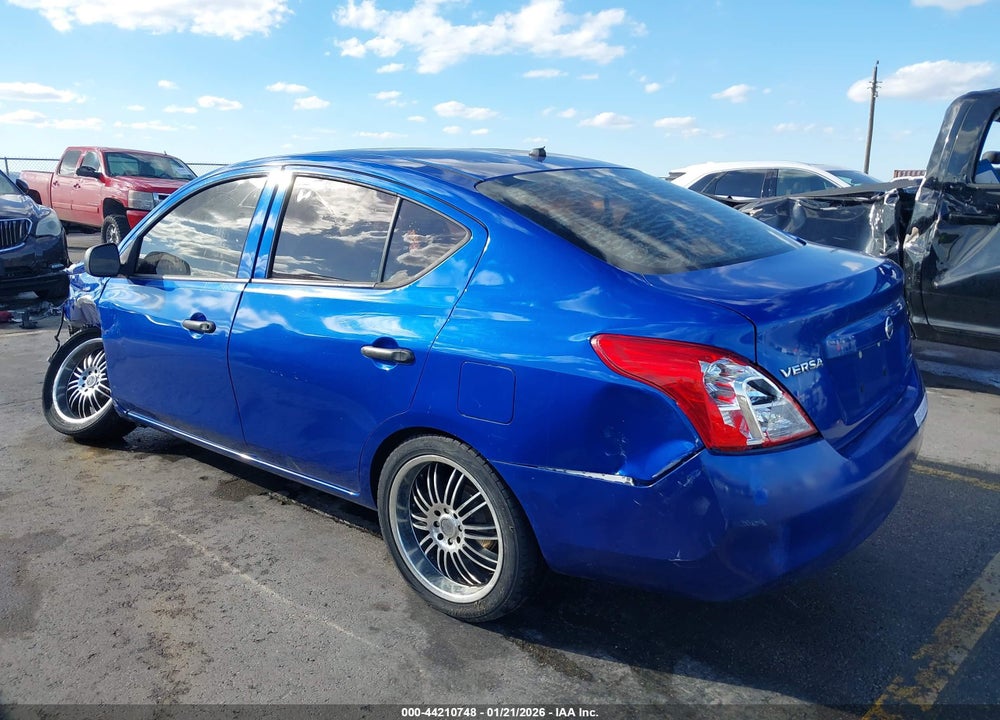 2012 NISSAN VERSA 1.6 S VIN: 3N1CN7APXCL825962