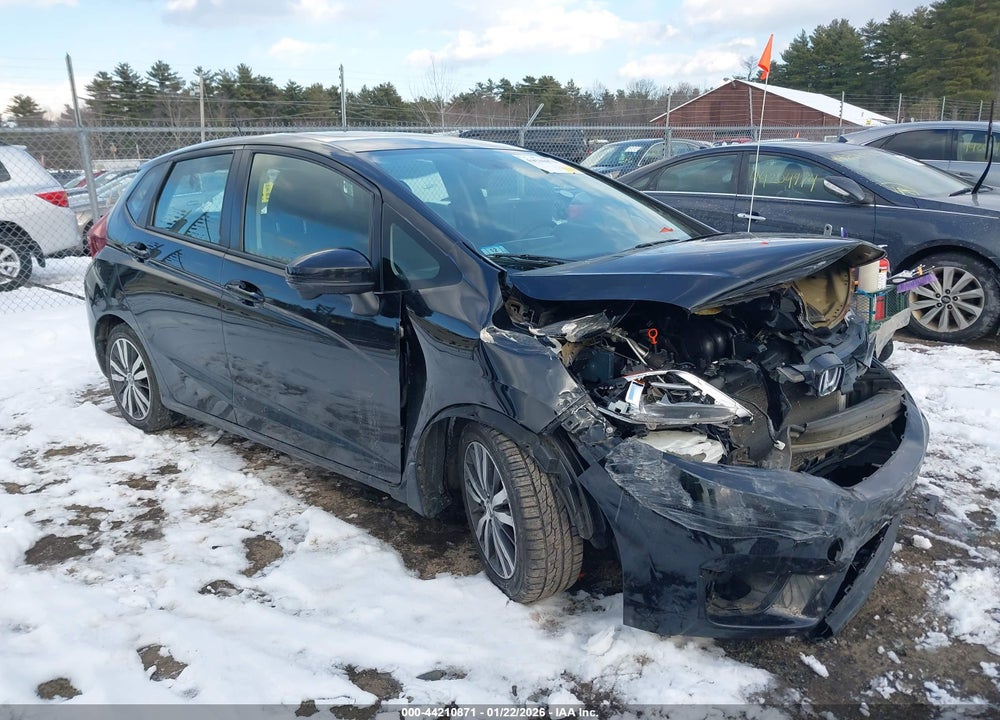 2015 HONDA FIT EX/EX-L VIN: 3HGGK5H83FM745879