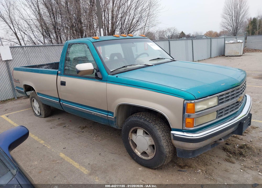 1993 CHEVROLET GMT-400 K1500 VIN: 1GCEK14K5PZ156798