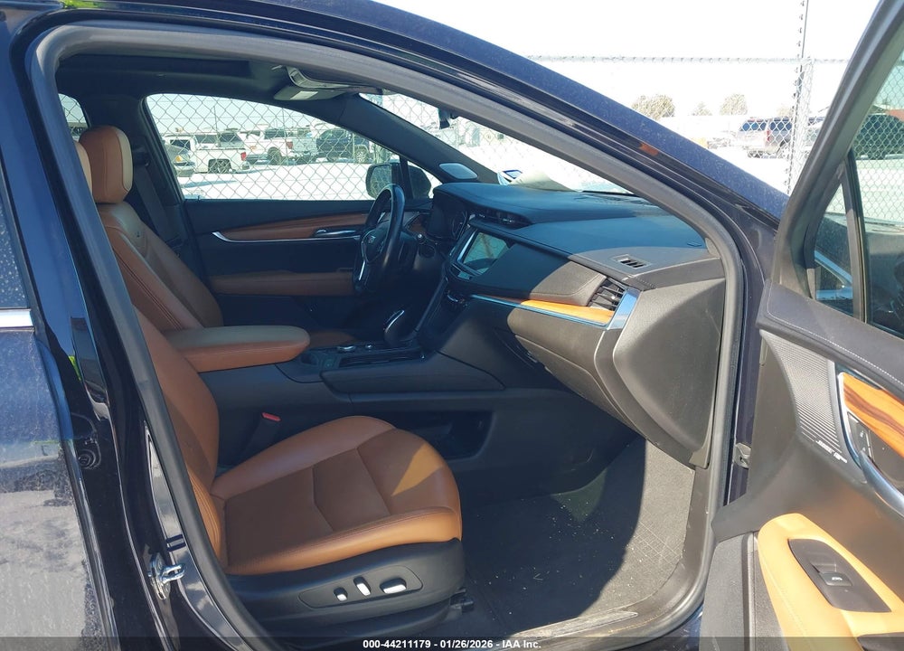 2021 CADILLAC XT5 FWD PREMIUM LUXURY VIN: 1GYKNCRS5MZ225591
