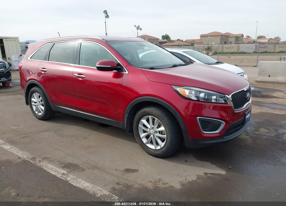 2016 KIA SORENTO 2.4L LX VIN: 5XYPG4A30GG127362