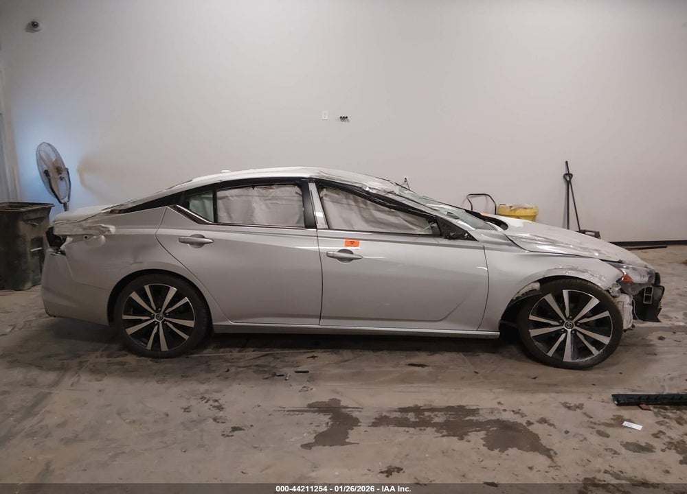 2021 NISSAN ALTIMA SR FWD VIN: 1N4BL4CV6MN390289