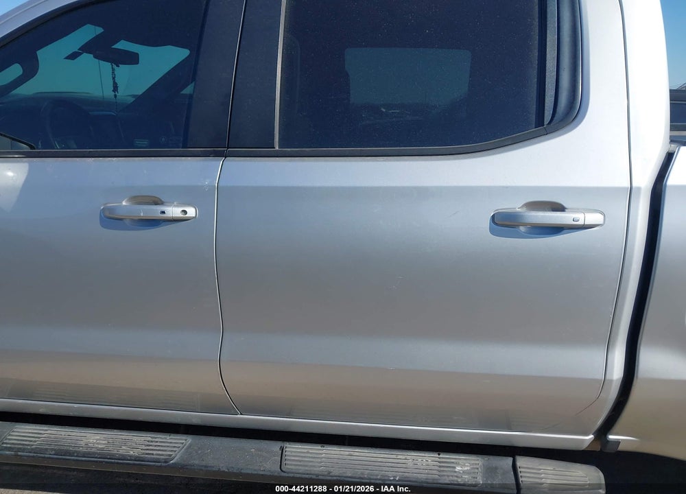 2019 CHEVROLET SILVERADO 1500 LT VIN: 3GCPWCEDXKG175056