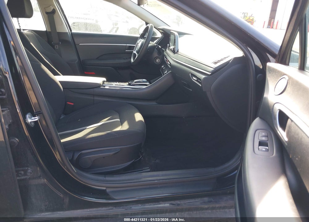 2022 HYUNDAI SONATA SE VIN: KMHL24JA5NA238414