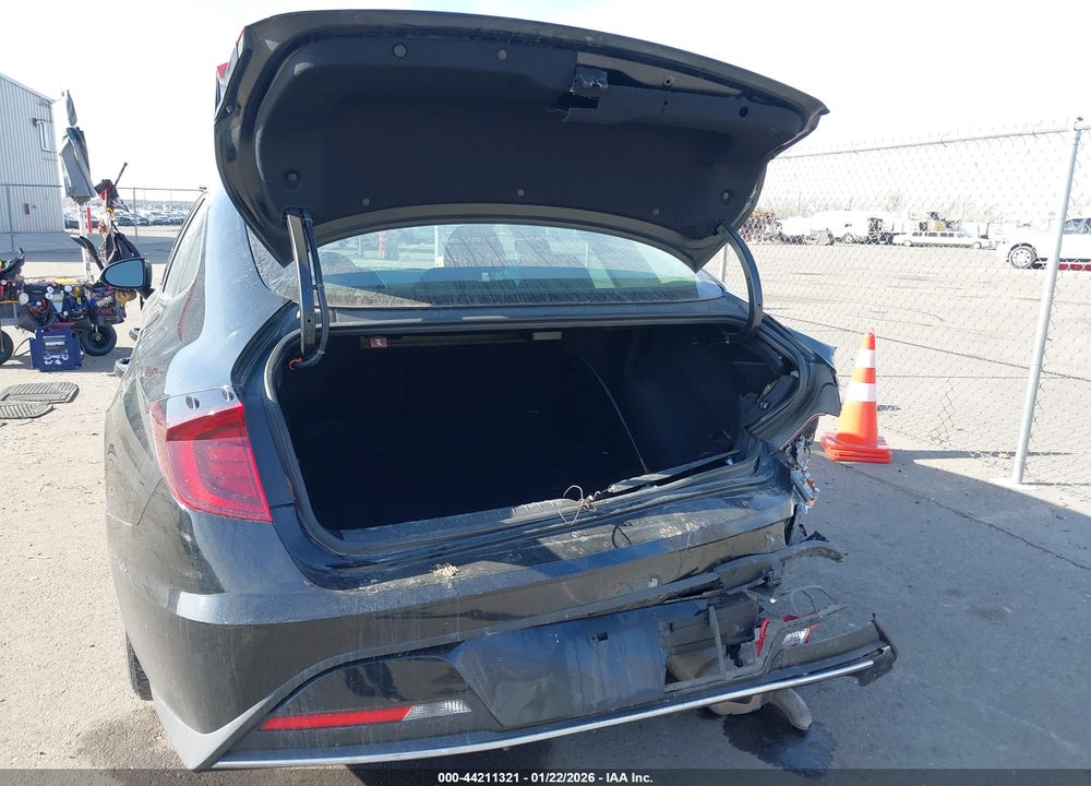 2022 HYUNDAI SONATA SE VIN: KMHL24JA5NA238414