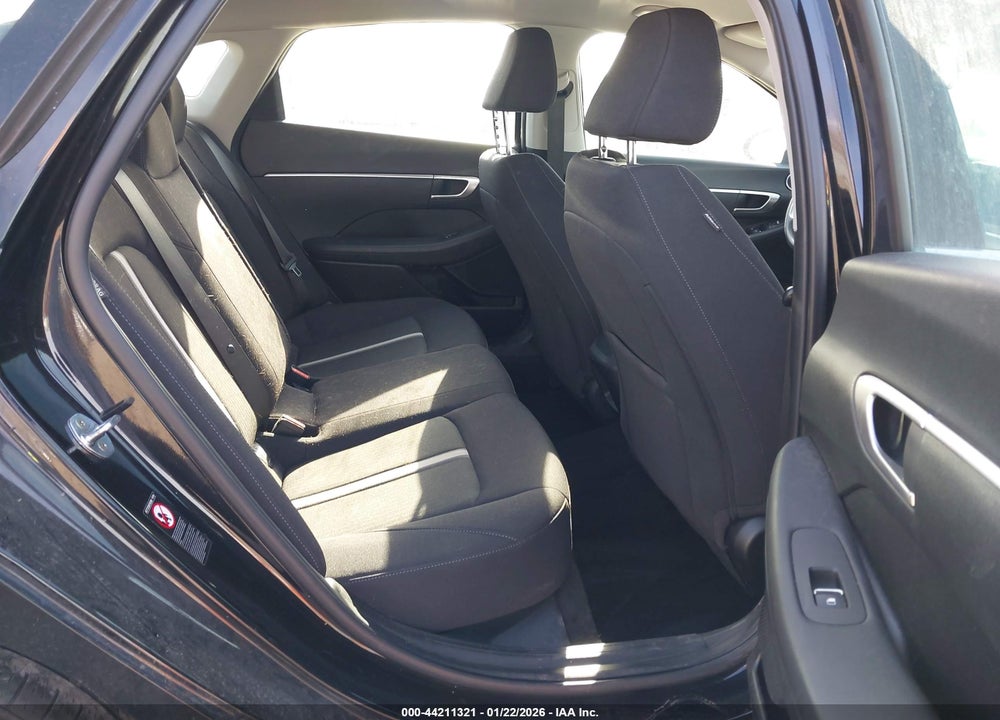 2022 HYUNDAI SONATA SE VIN: KMHL24JA5NA238414
