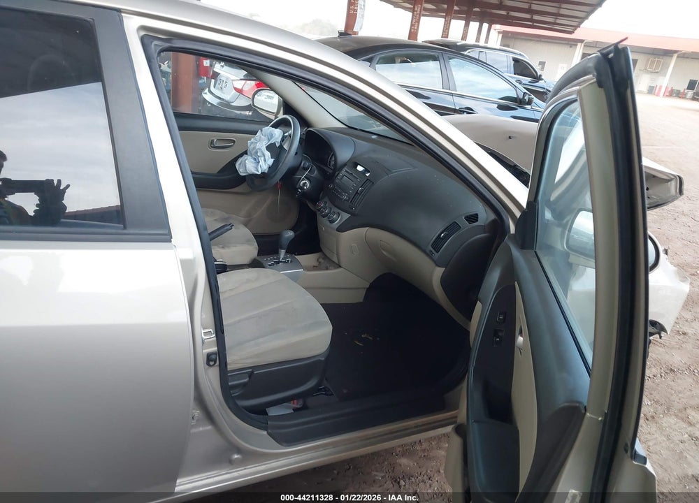 2008 HYUNDAI ELANTRA GLS/SE VIN: KMHDU46D78U341421