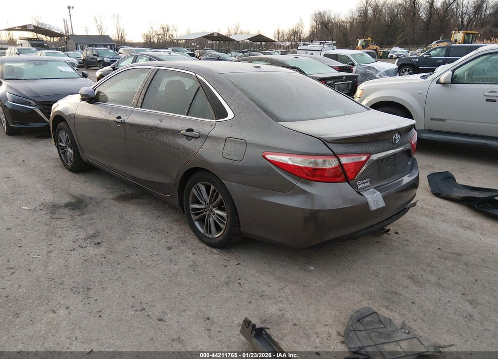 2015 TOYOTA CAMRY SE VIN: 4T1BF1FK6FU111980