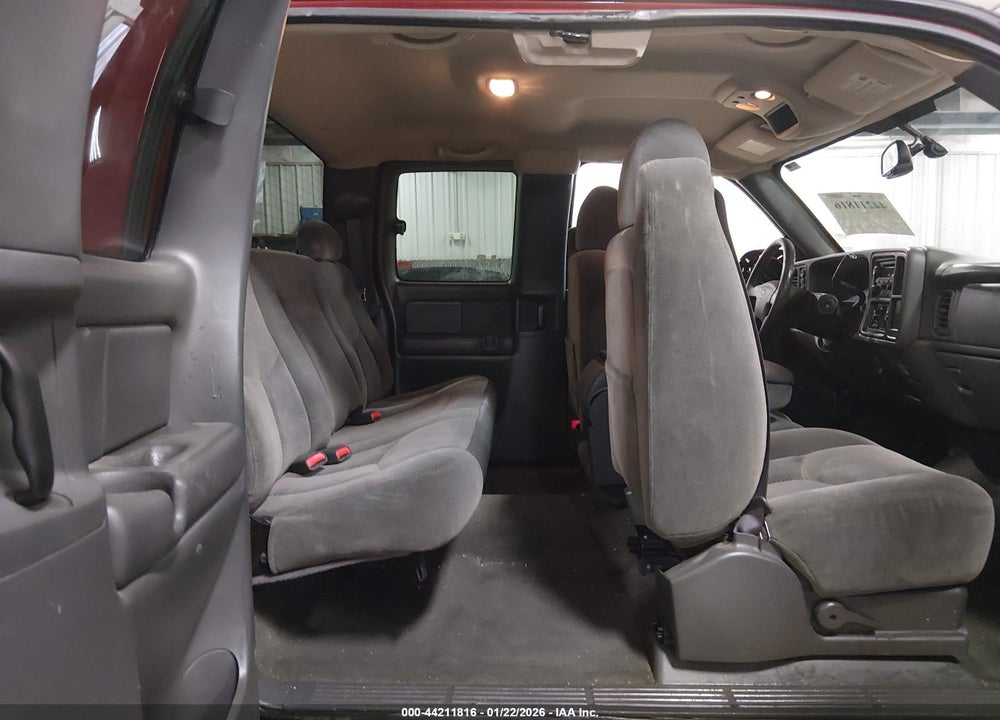 2004 CHEVROLET SILVERADO 1500 Z71 VIN: 2GCEK19T441394177