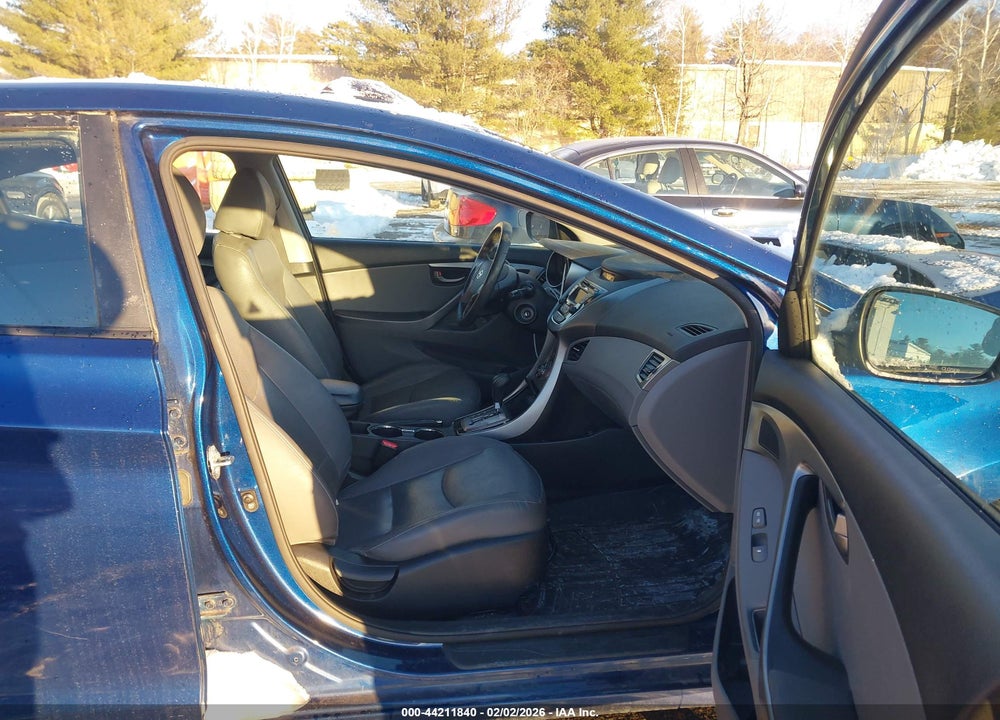 2013 HYUNDAI ELANTRA LIMITED VIN: KMHDH4AE0DU764579