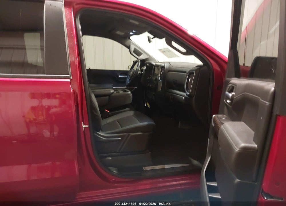 2021 CHEVROLET SILVERADO 1500 4WD  STANDARD BED LT VIN: 1GCRYDEKXMZ147378