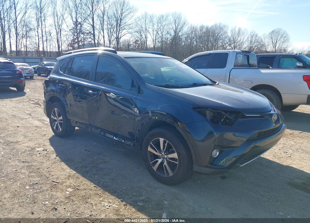 2018 TOYOTA RAV4 XLE VIN: JTMWFREV2JD131488