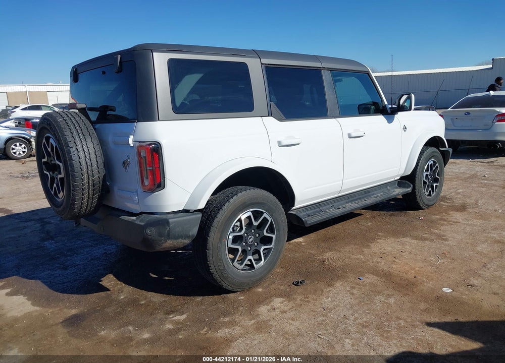 2025 FORD BRONCO OUTER BANKS VIN: 1FMDE8BH8SLA98552