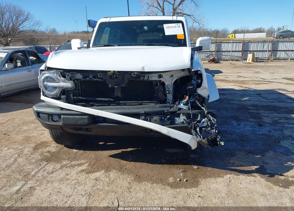 2025 FORD BRONCO OUTER BANKS VIN: 1FMDE8BH8SLA98552